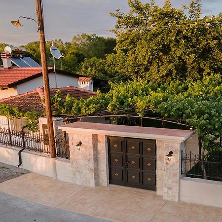 Villa La Varik 3 Litóchoron Esterno foto